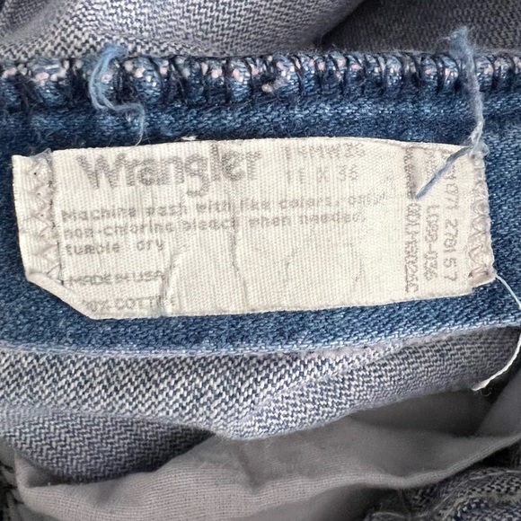 Vintage Wrangler Women’s Cowboy Cut High Rise Jeans 14MWZG in Medium Blue Wash - Picture 6 of 7